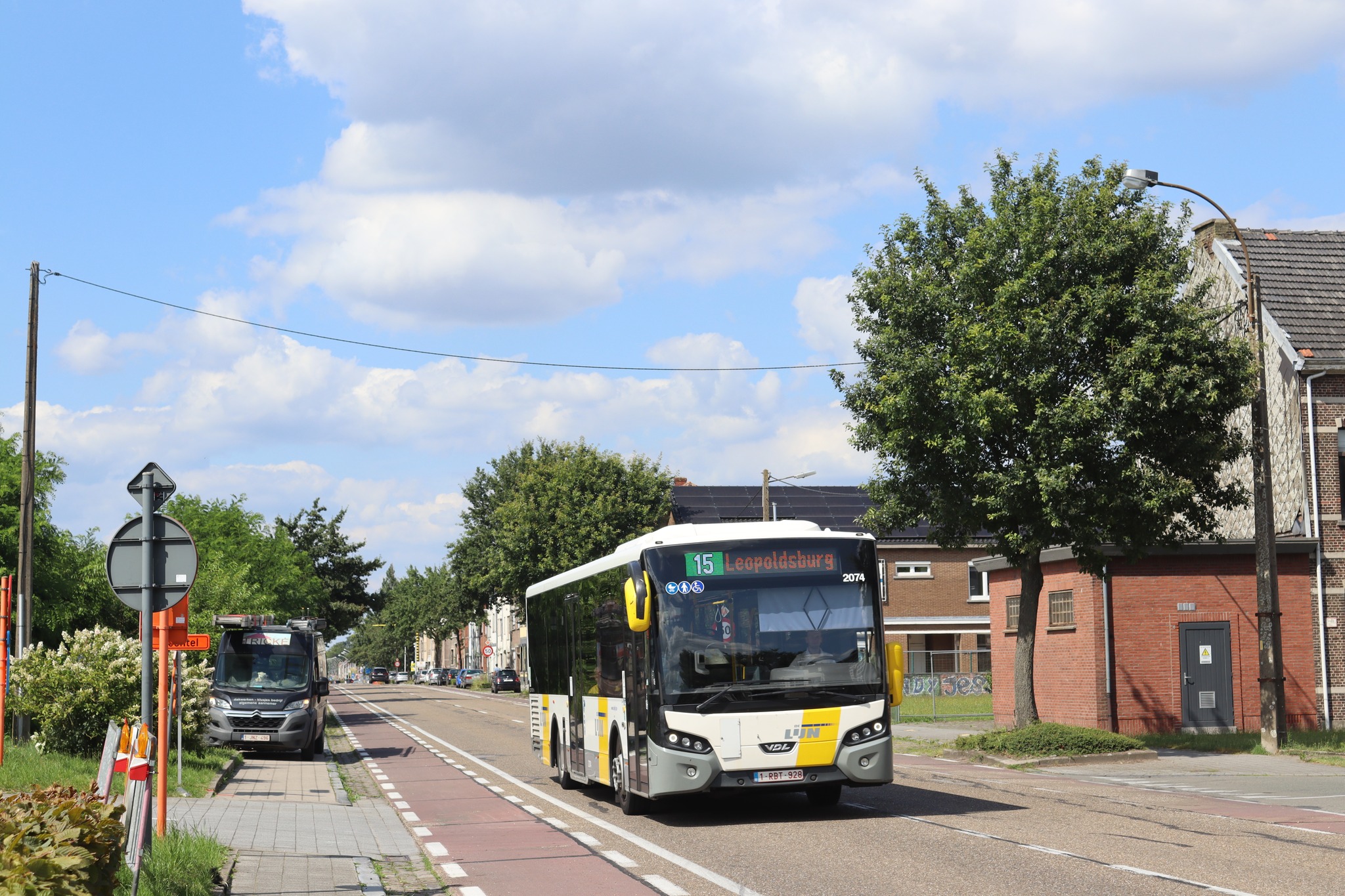 Bestand:2074-15.jpg