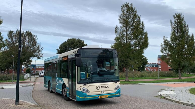 Bestand:StadsbusArriva6044II.jpg