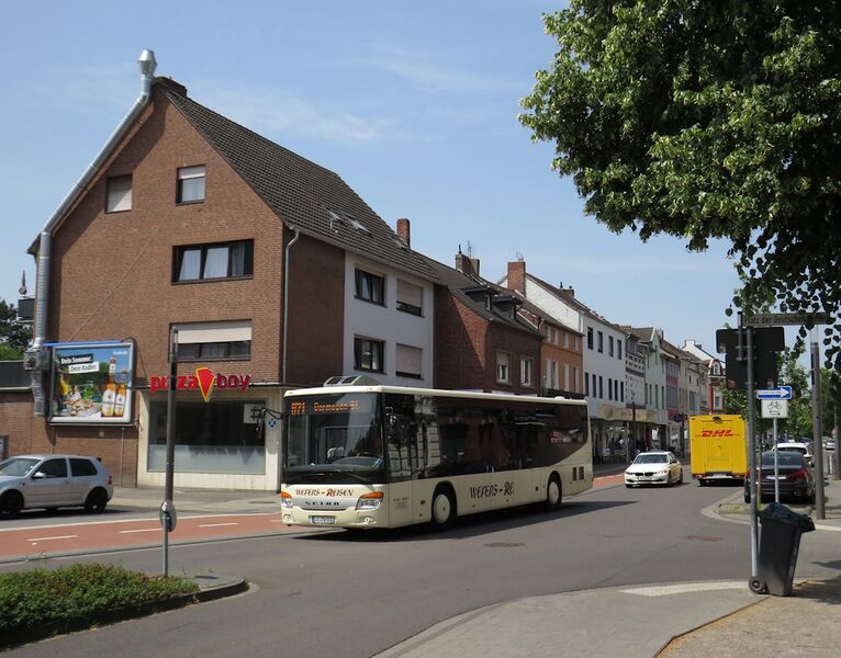 Bestand:Lijn 871 Grevenbroich.jpg