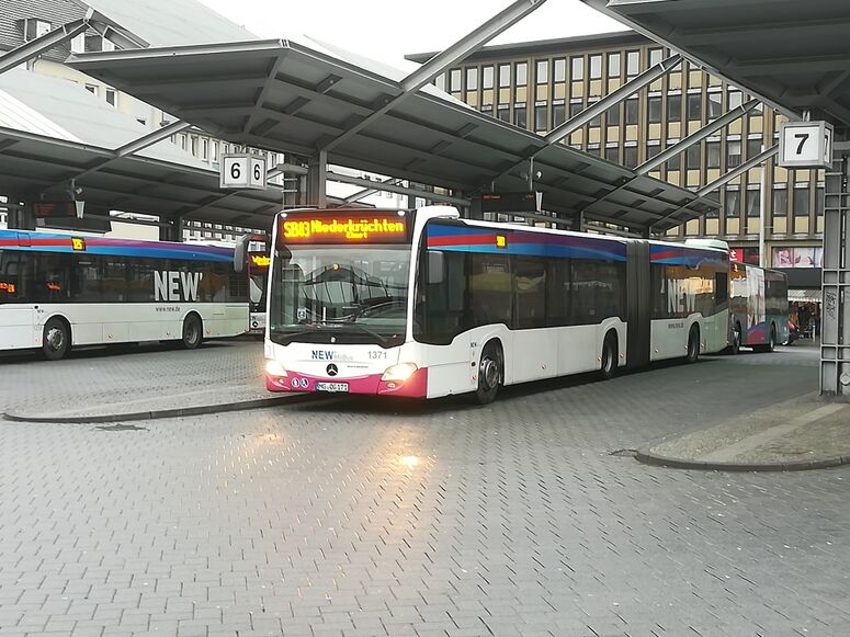 Bestand:Lijn SB83 Mönchengladbach.jpg