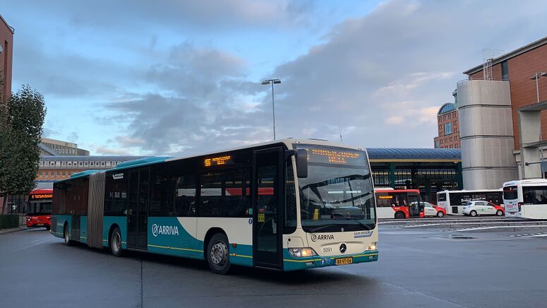 Bestand:StadsbusJuijn81.jpg