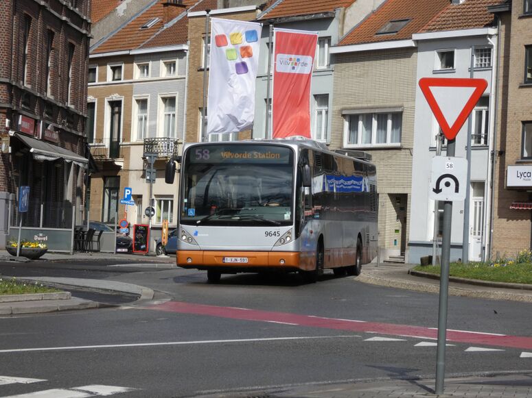 Bestand:Lijn 58 Vilvoorde Vilvoorde.jpeg