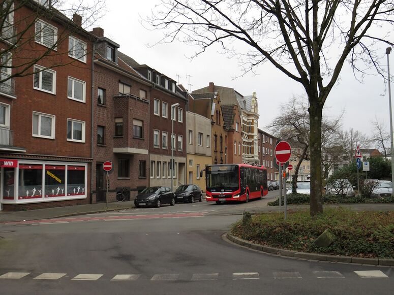 Bestand:Lijn 72 Wesel.jpg