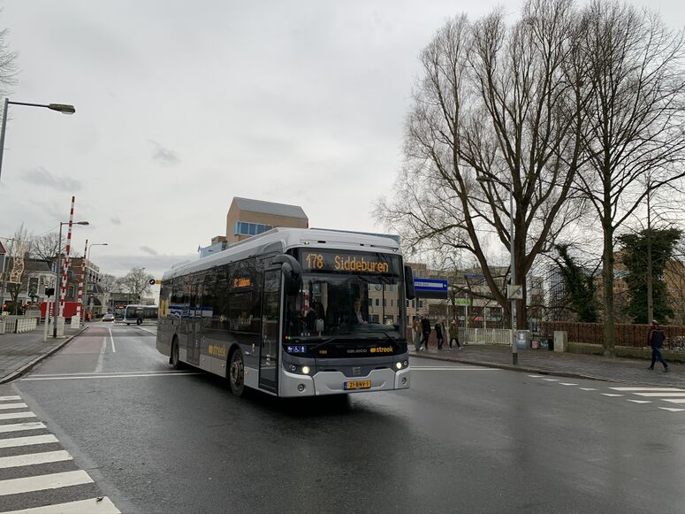 Bestand:StadsbusQbuzz7322.jpg