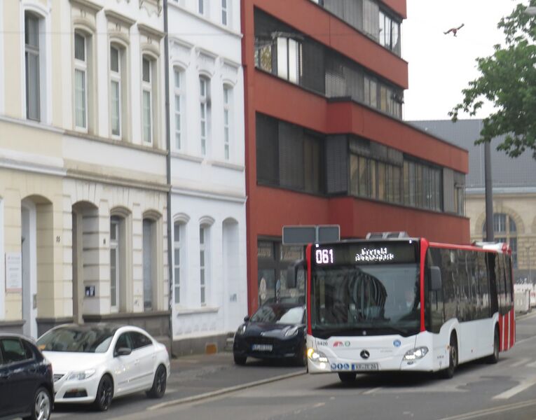 Bestand:Lijn 061 Krefeld.jpg