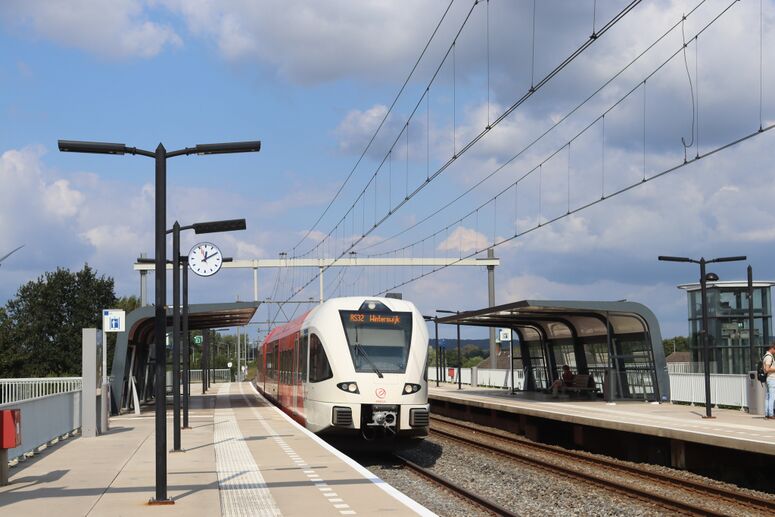 Bestand:374-RS32.jpg