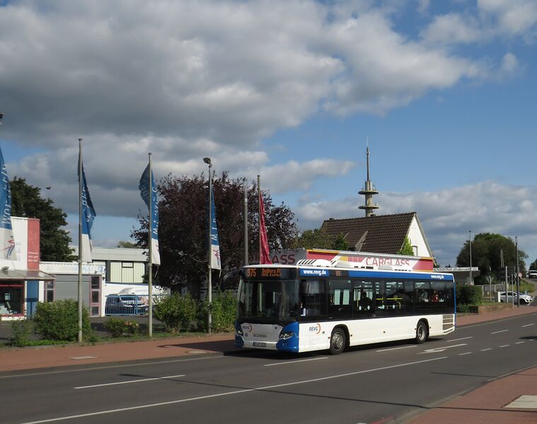 Bestand:Lijn 975 Bergheim.jpg