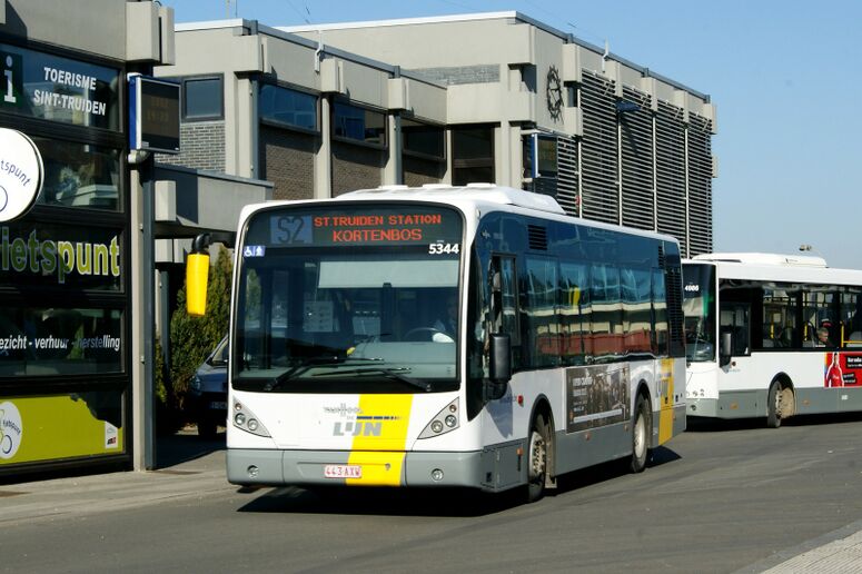 Bestand:Lijn2 Stt.jpg