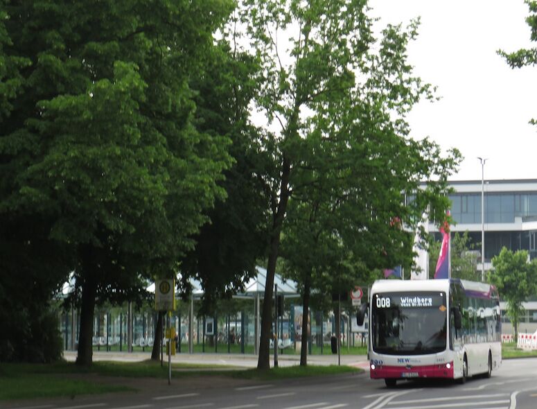 Bestand:Lijn 008 Mönchengladbach 3.jpg