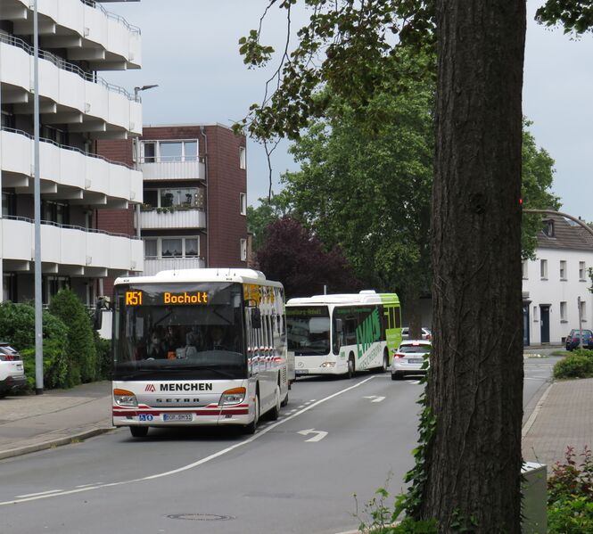 Bestand:Lijn R51 Bocholt.jpg