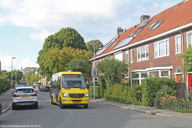 Bestand:Qbuzz4370 lijn14.jpg