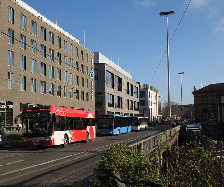 Bestand:Lijn 605 Bonn.jpg