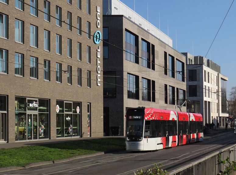 Bestand:Lijn 61 Bonn.jpg