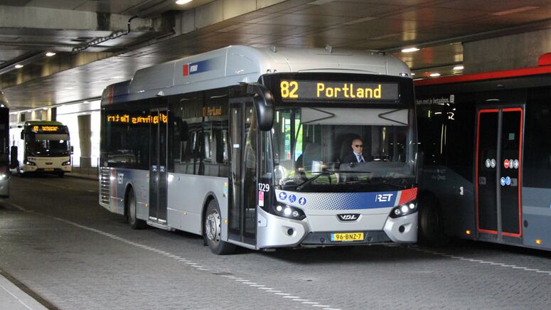 Bestand:RET VDL Citea 1229 lijn 82, 2024.jpeg