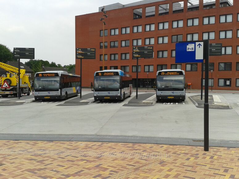 Bestand:Lijn-51-helmond.jpg
