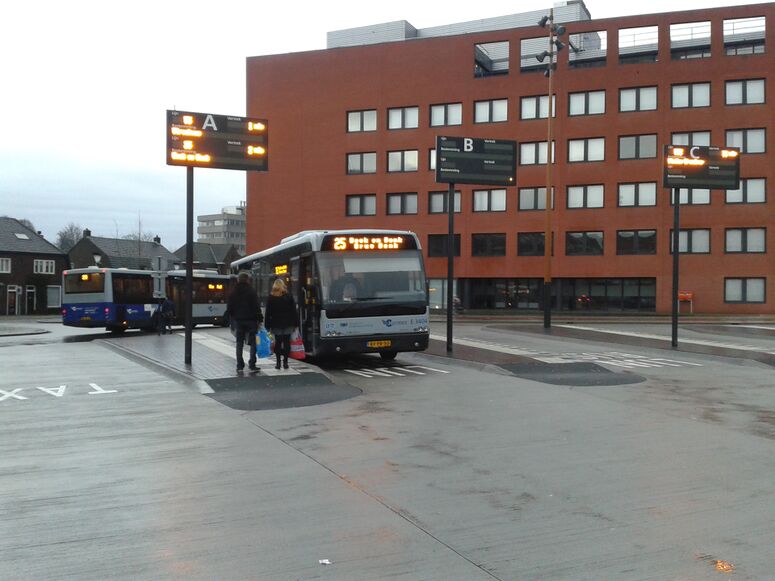 Bestand:Lijn-25-helmond-hermes.jpg