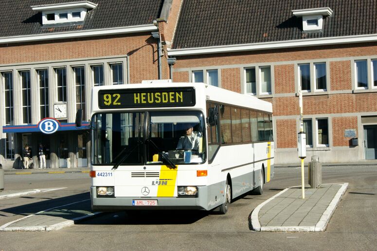 Bestand:Lijn92 Dst.jpg
