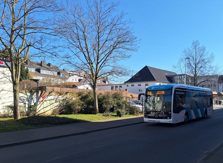 Bestand:Lijn CB Düren.jpg