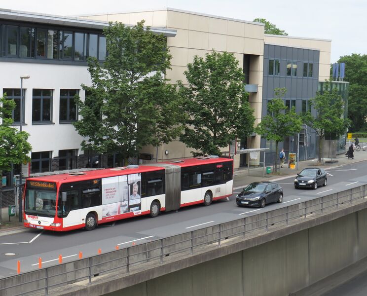Bestand:Lijn SB21 Leverkusen.jpg