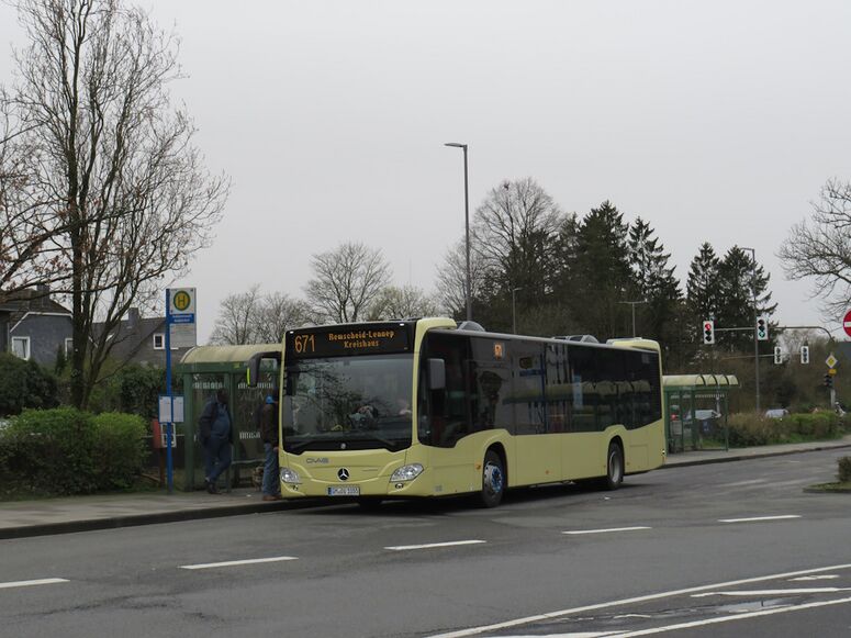 Bestand:Lijn 671 Radevormwald.jpg
