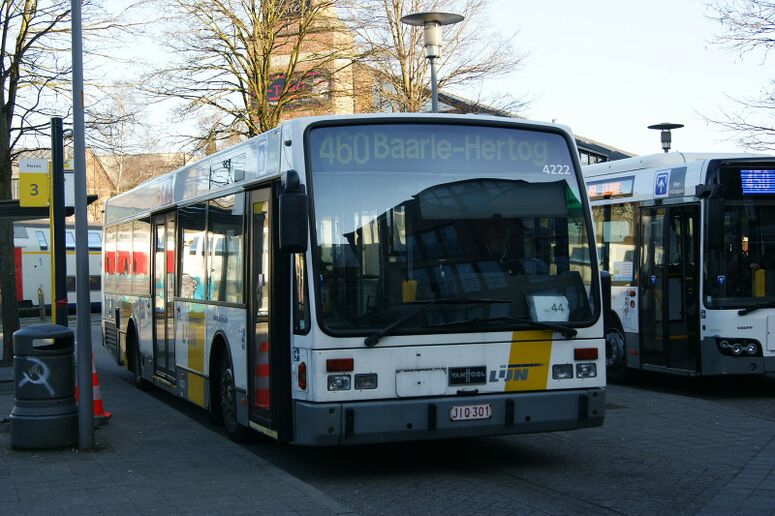 Bestand:Lijn460 Tht.jpg