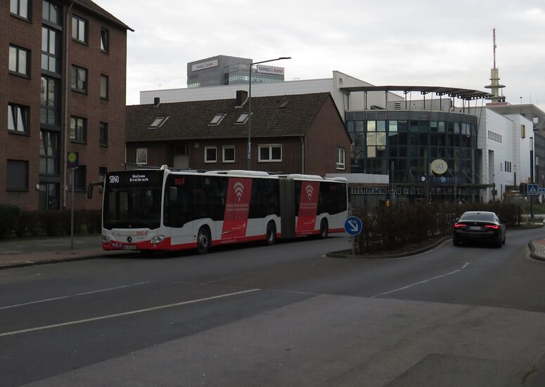 Bestand:Lijn SB40 Duisburg.jpg