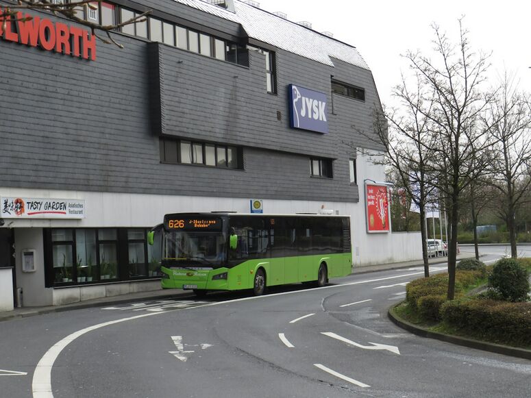 Bestand:Lijn 626 Radevormwald.jpg