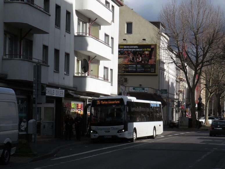 Bestand:Lijn 216 Düren.jpg