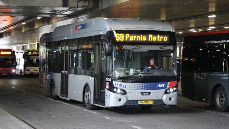 Bestand:RET VDL Citea 1204 lijn 69, 2024.jpeg