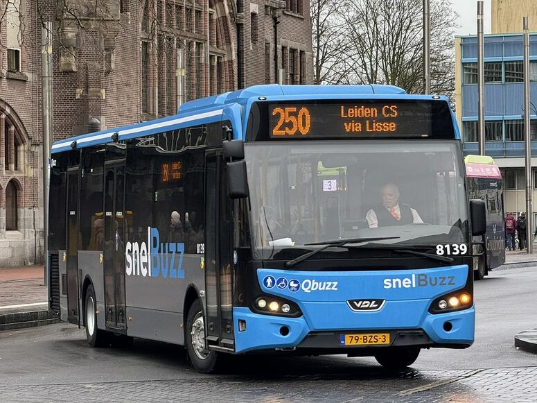 Bestand:StadsbusQbuzzVDLSnelbuzz.jpg
