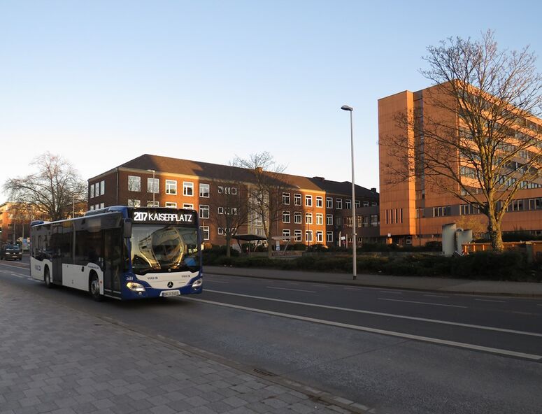 Bestand:Lijn 207 Düren.jpg