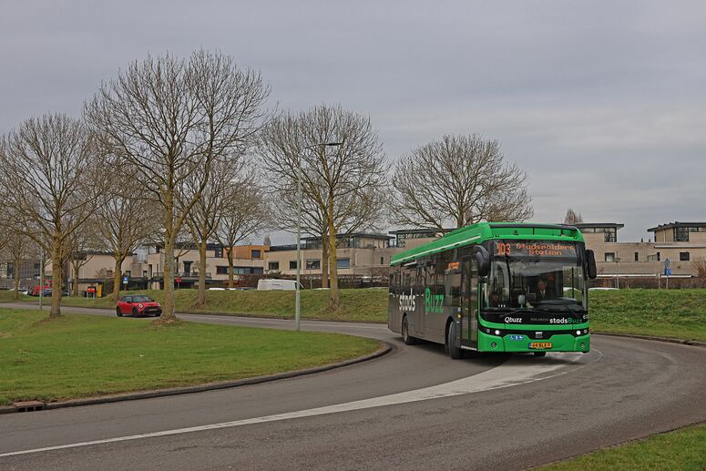 Bestand:0549 Qbuzz6118 Dordrecht-ChicoMendesring.jpg