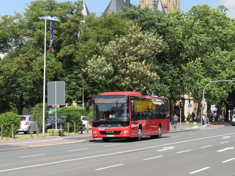 Bestand:Lijn 480 Paderborn.jpg