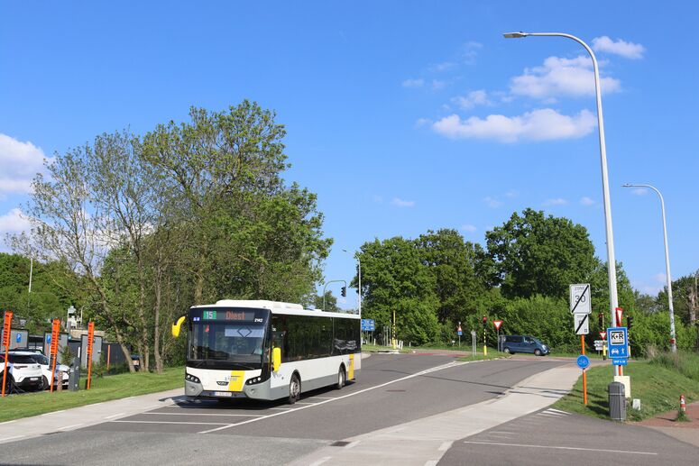 Bestand:2142-15.jpg