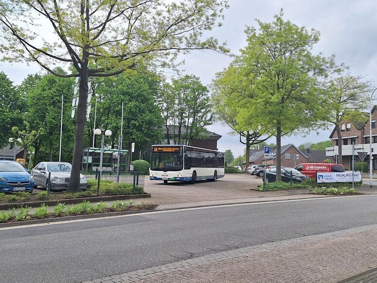 Bestand:Lijn 69 Straelen.jpg