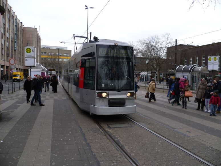 Bestand:Lijn 708 Düsseldorf.jpg