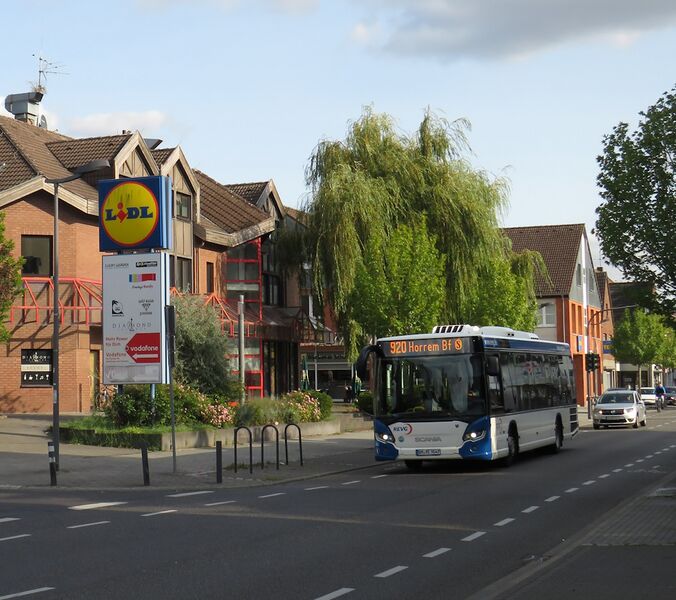 Bestand:Lijn 920 Kerpen.jpg