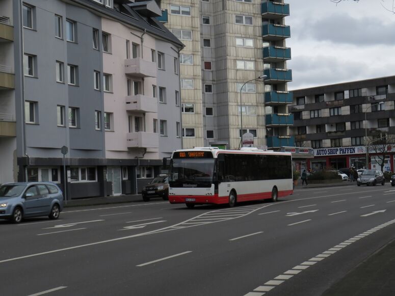 Bestand:Lijn EW3 Eschweiler.jpg