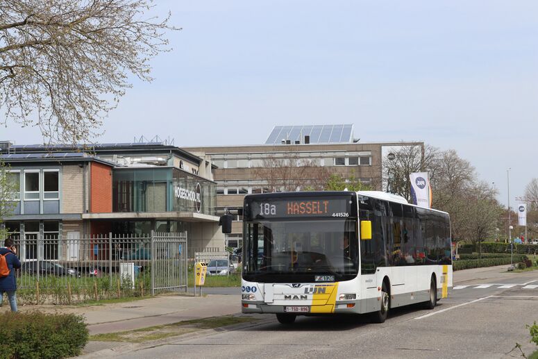 Bestand:441526-18a.jpg