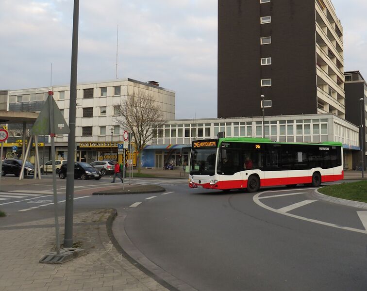 Bestand:Lijn 245 Herten.jpg