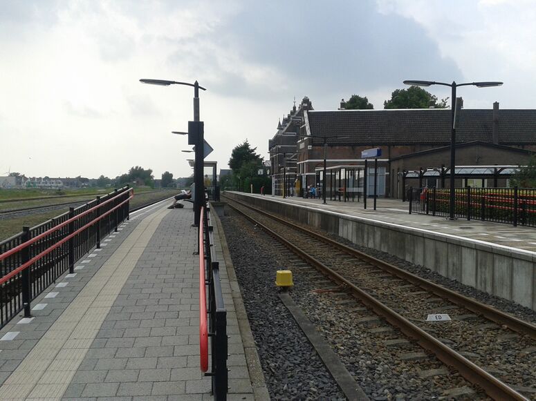 Bestand:Station-kesteren.jpg