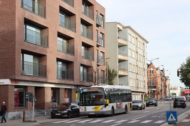 Bestand:301885-683.jpg