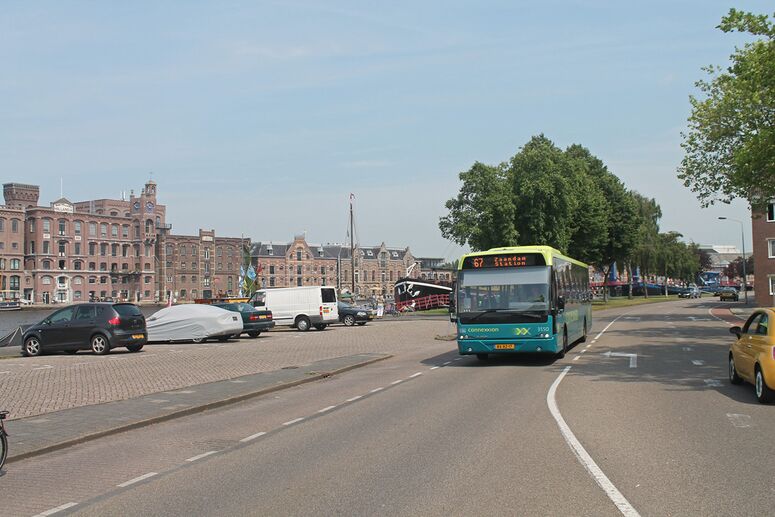 Bestand:Lijn67 Wormerveer.jpg