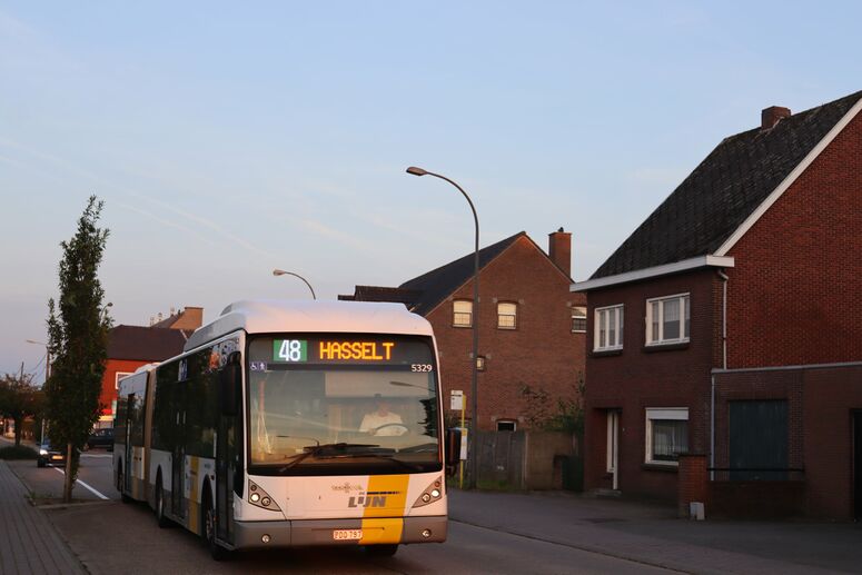 Bestand:5329-48.jpg