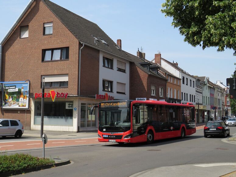 Bestand:Lijn 893 Grevenbroich.jpg