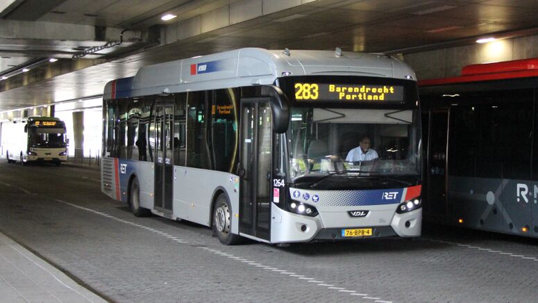 Bestand:RET VDL Citea 1264 lijn 283, 2024.jpeg