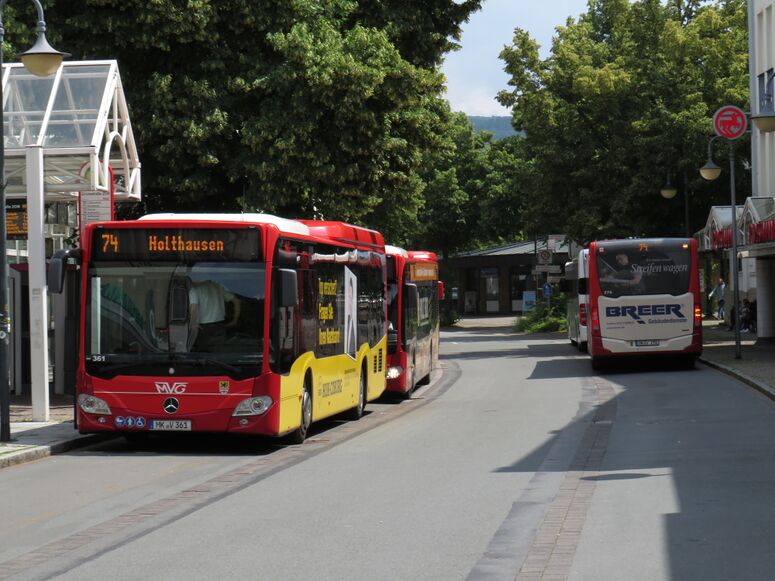 Bestand:Lijn 74 Plettenberg.jpg