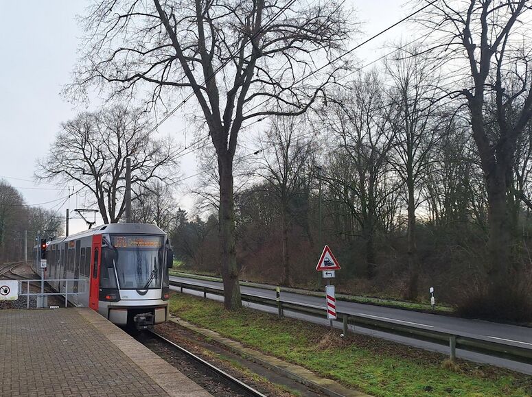 Bestand:Lijn U76 Meerbusch.jpg