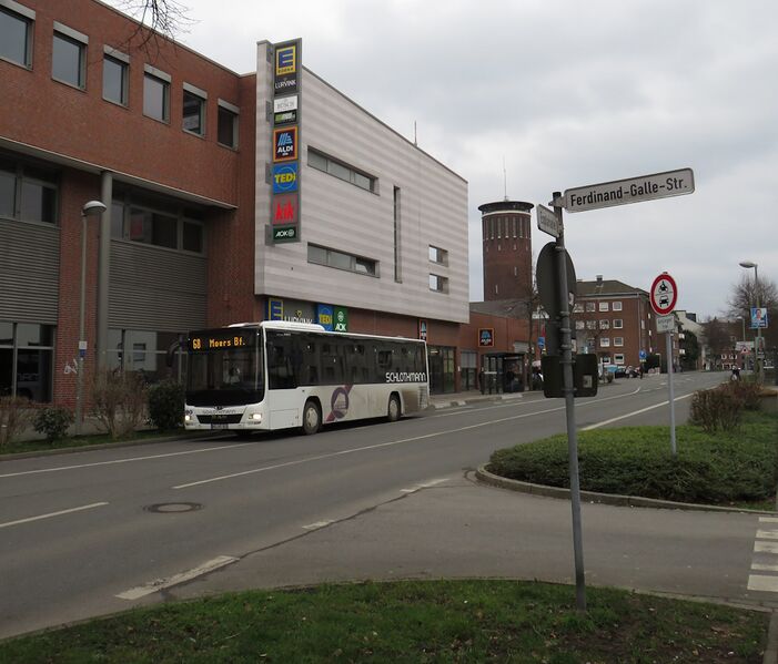 Bestand:Lijn 68 Wesel 2.jpg