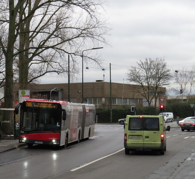 Bestand:Lijn 785 Düsseldorf.jpg